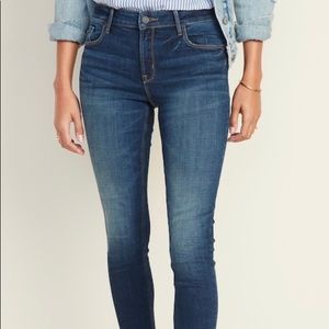 *** SOLD*** Skinny Jeans